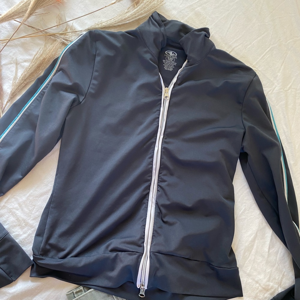 Athletic works active zip front sweater s